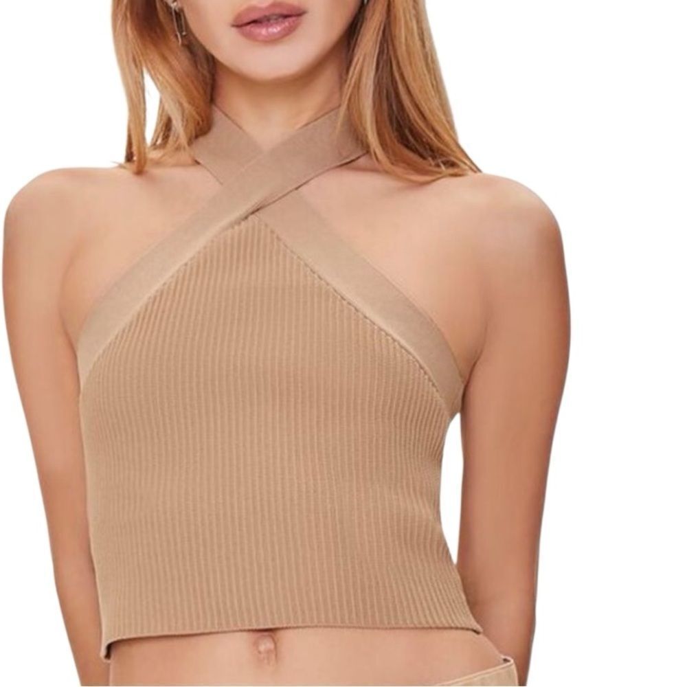 Forever 21 Ribbed Halter Top Size Medium